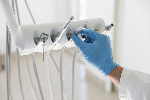 Professional Teeth Whitening technician working in St. Elmo, IL